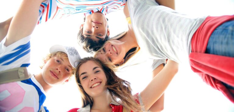 TEENS: психологическая онлайн-помощь подросткам и родителям