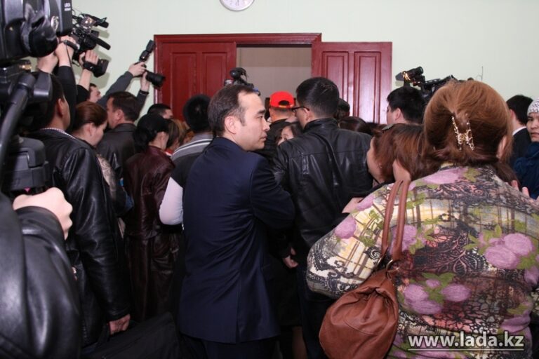 Как открытый судебный процесс стал «закрытым» для прессы