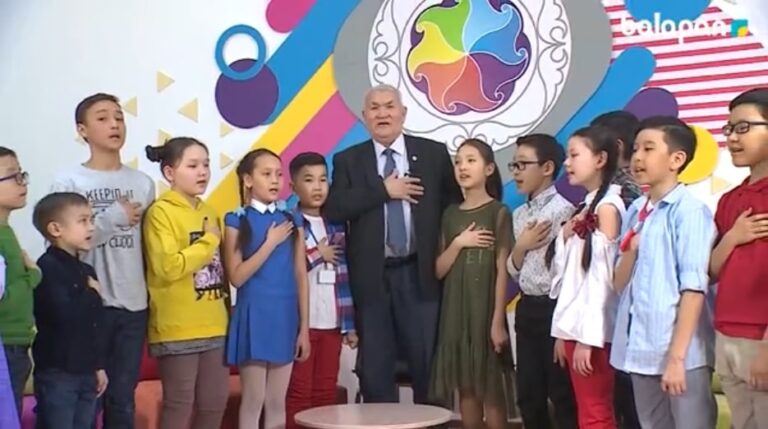 «Баламен сұхбат»: интервью не для детей