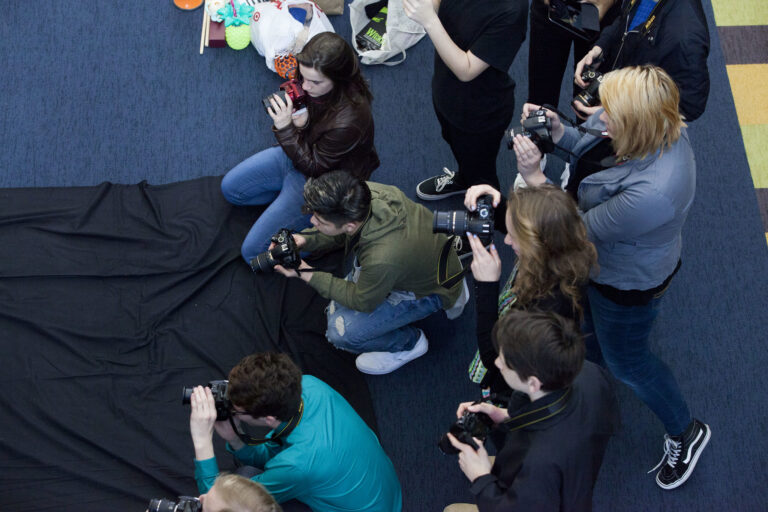 Бесплатный вебинар Internews: как выжить маленьким редакциям