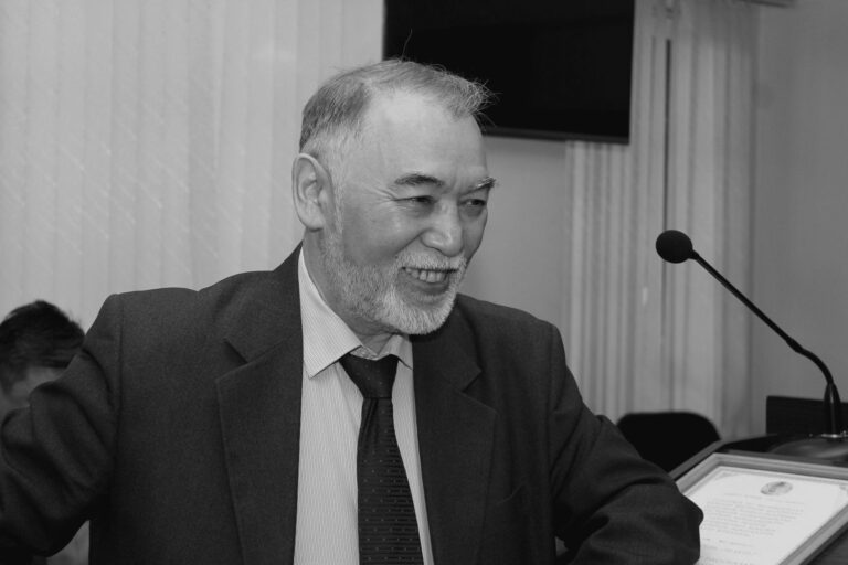 Настоящий полковник. Памяти Казиса Тогузбаева