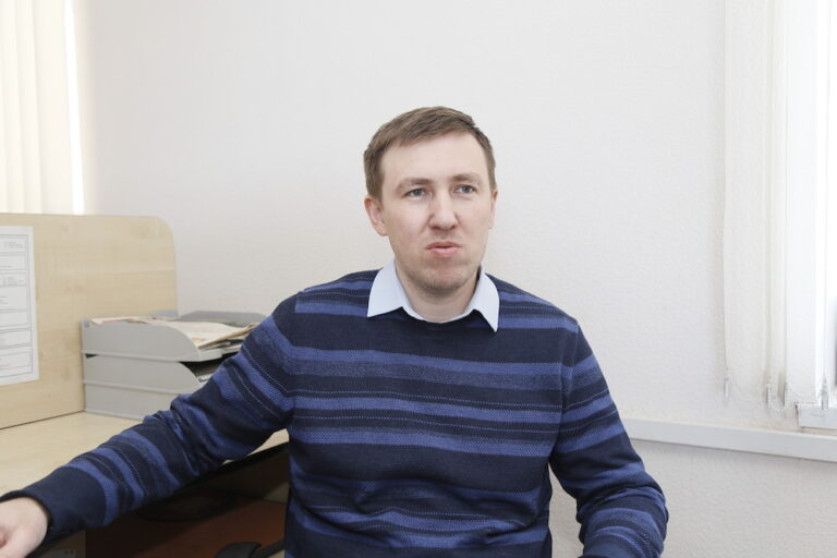 Александр Абишев