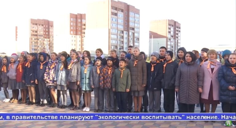 Новости на «Алау ТВ»: Тунберг, Ленин и бревно