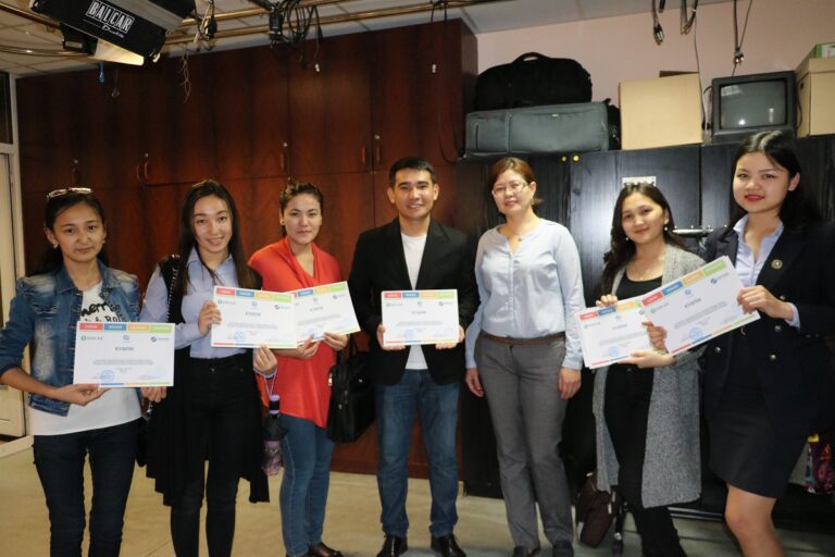 «Сұрақ-жауап»: как создать полноценное онлайн-медиа