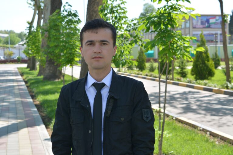 Нурали Карим