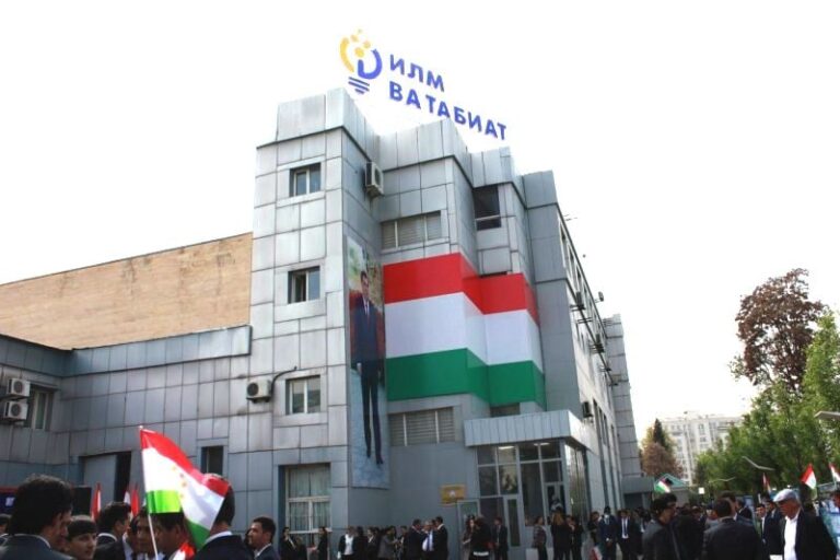 Новый телеканал — старые проблемы: что показывает первое научное ТВ в Таджикистане?