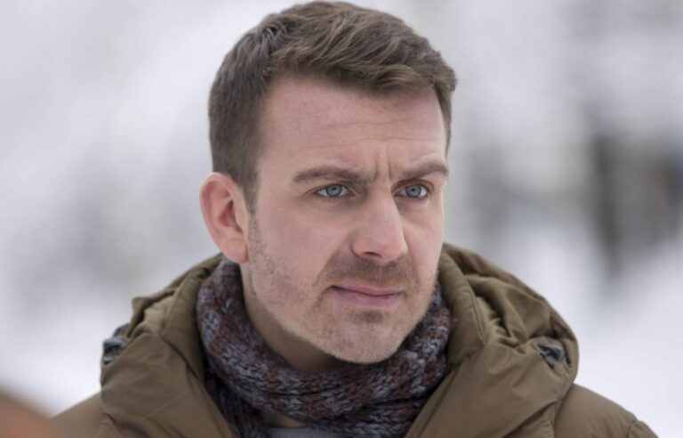 Питерский опер и французская комедия: самые популярные телепрограммы апреля