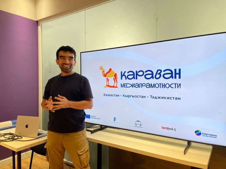 Фактчекеры в Таджикистане выходят за рамки журналистики